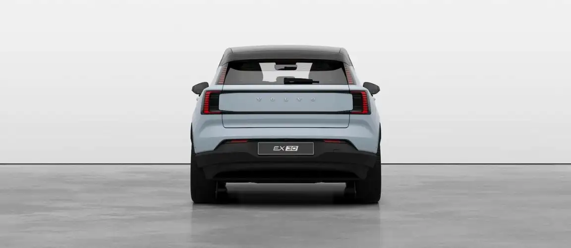 VOLVO EX30