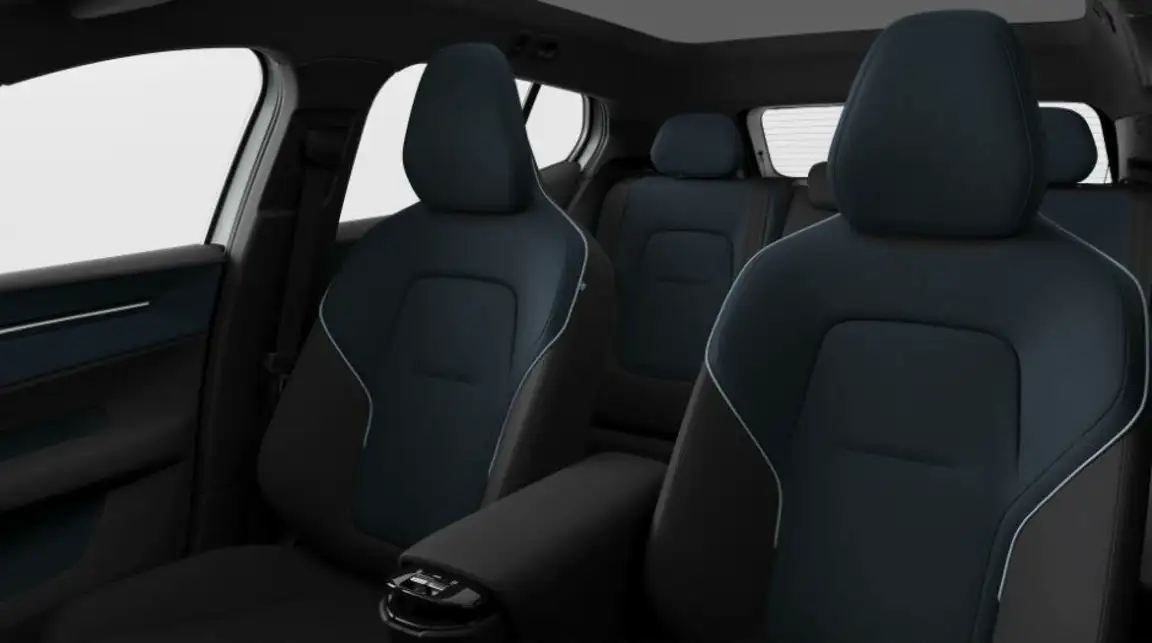 VOLVO EX30