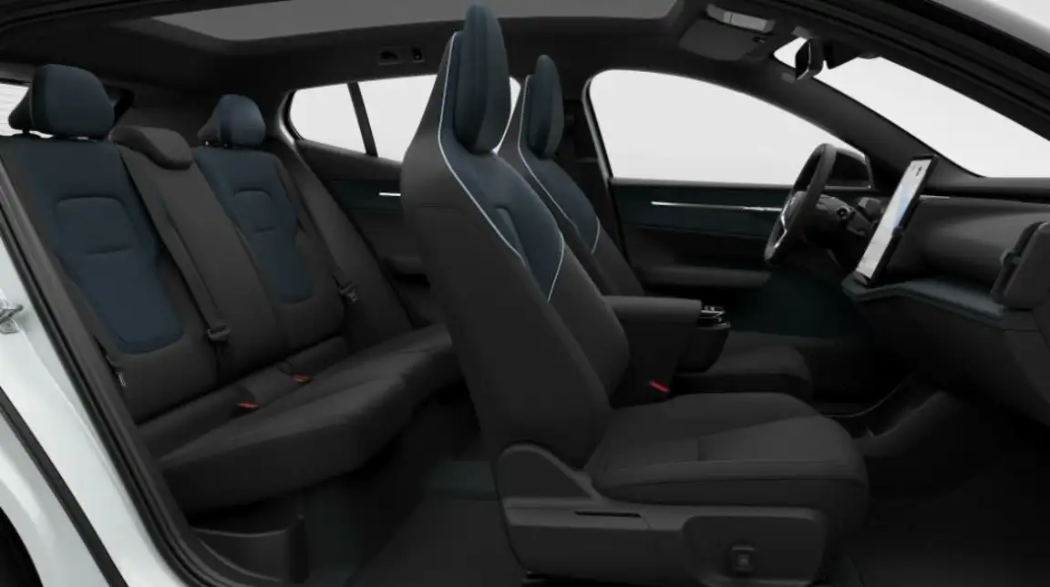 VOLVO EX30