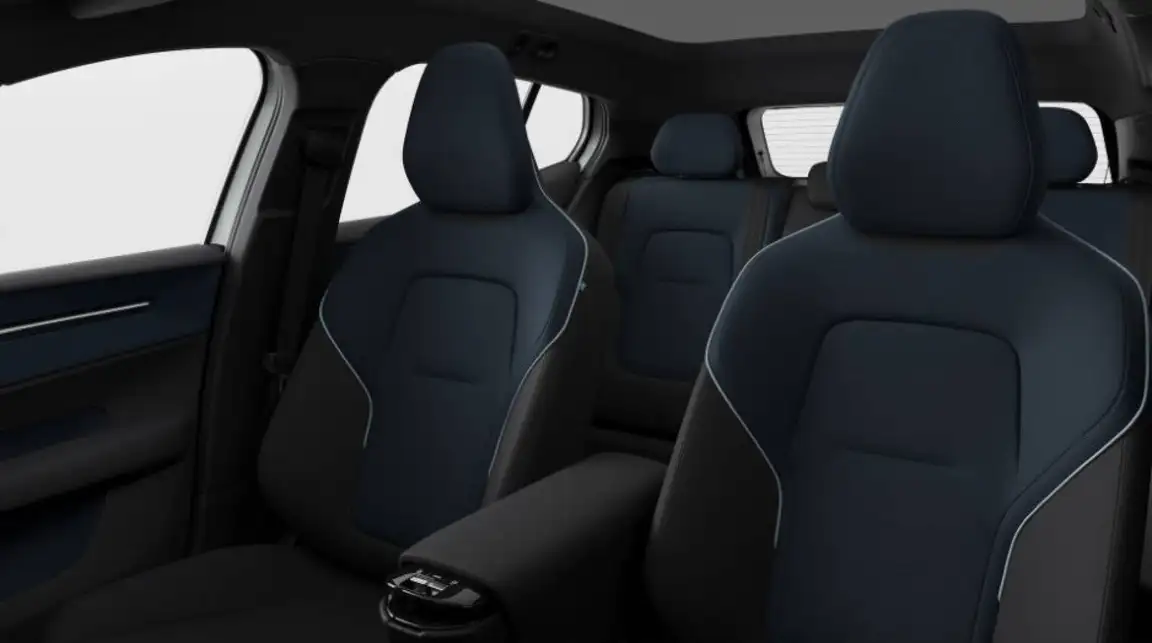 VOLVO EX30
