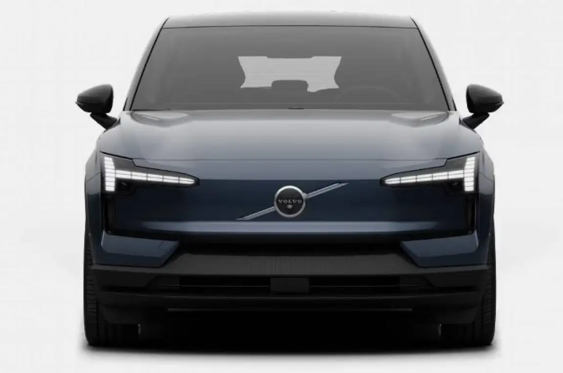 VOLVO EX30