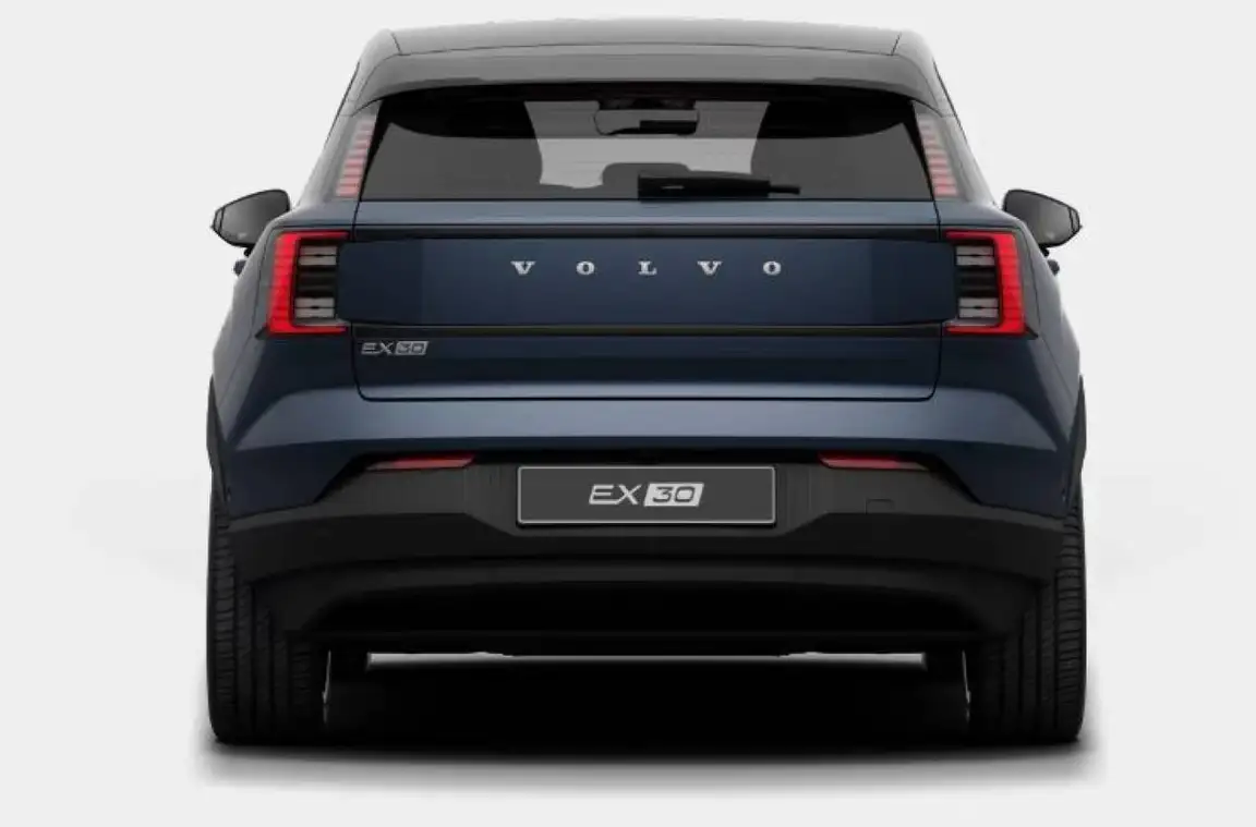 VOLVO EX30