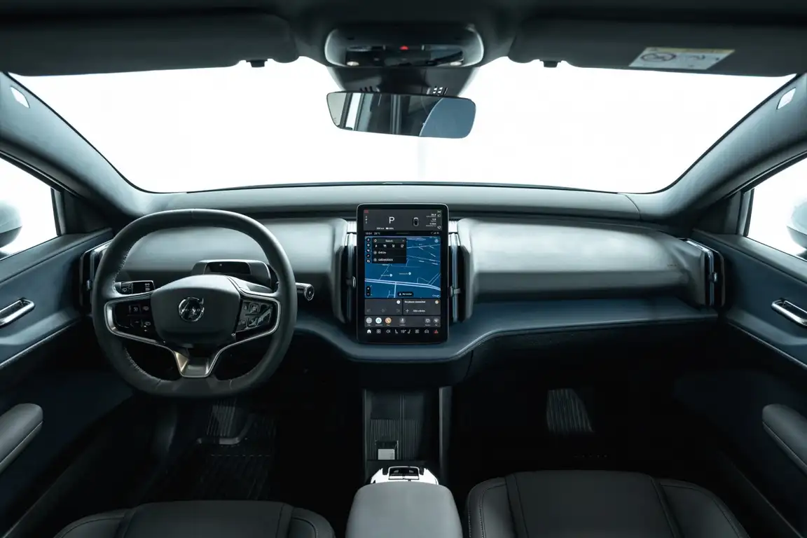 VOLVO EX30