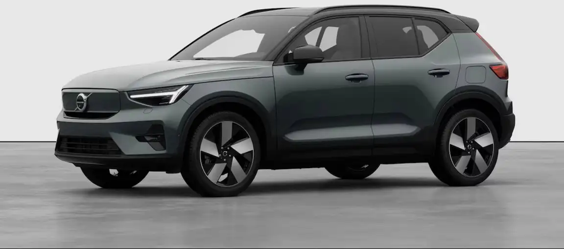 VOLVO EX40