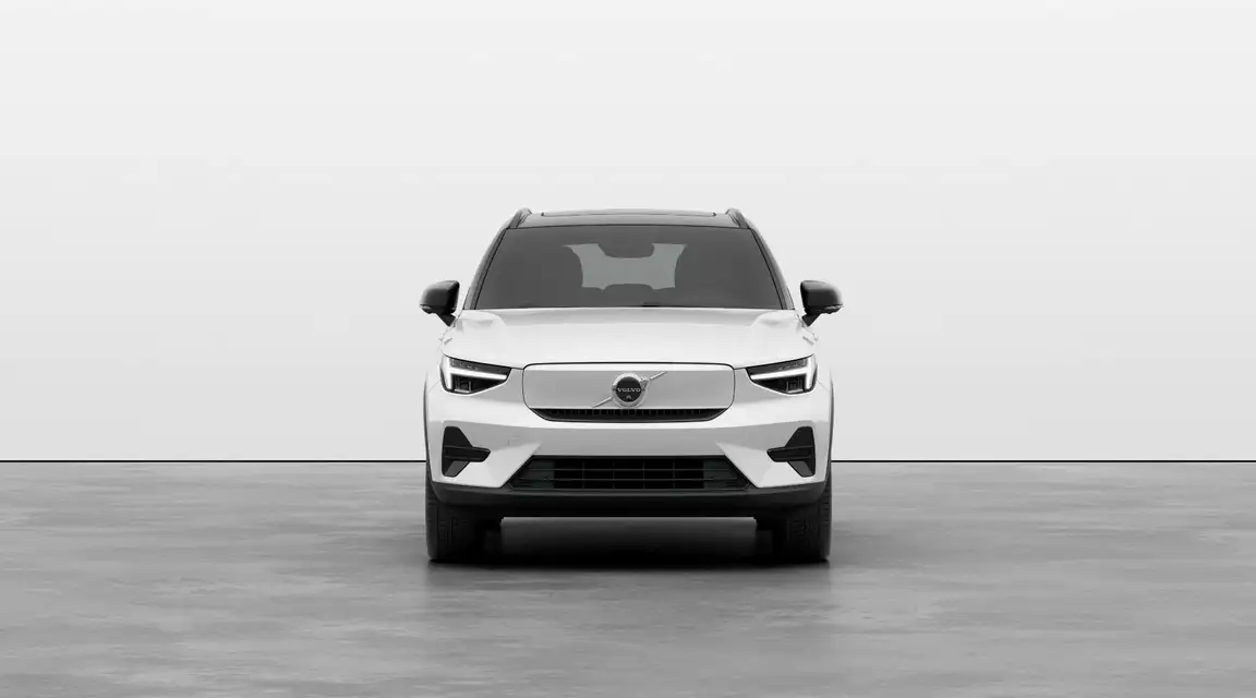 VOLVO EX40