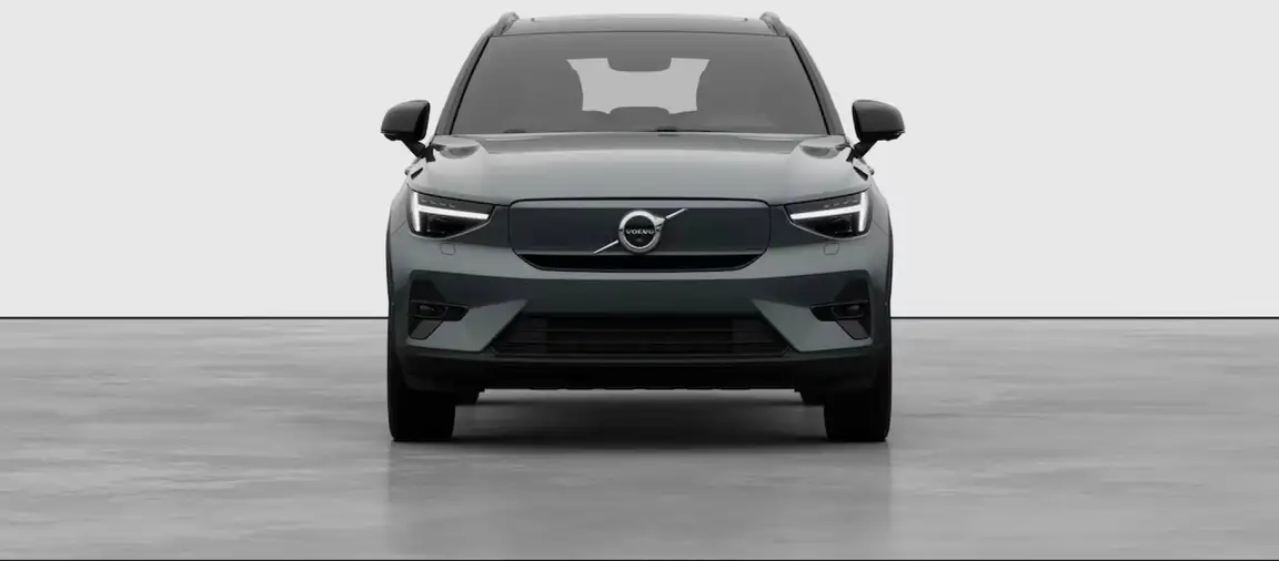VOLVO EX40