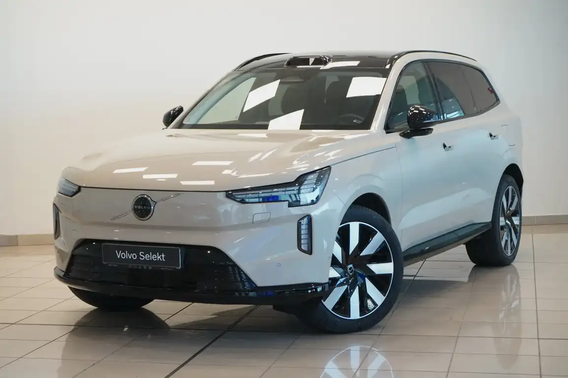 VOLVO EX90