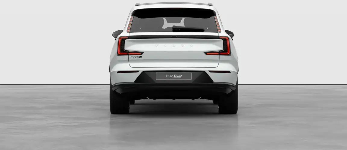 VOLVO EX90