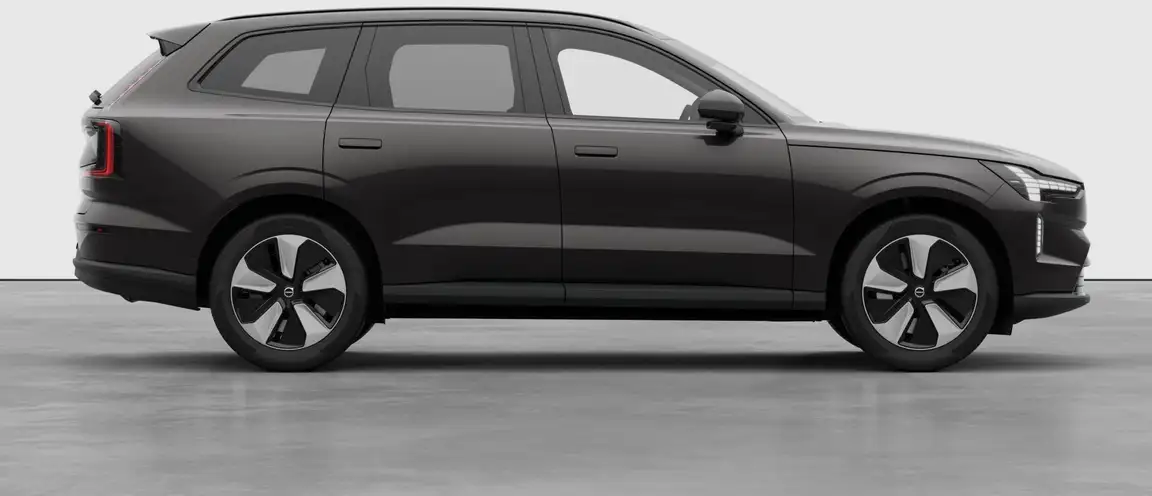 VOLVO EX90