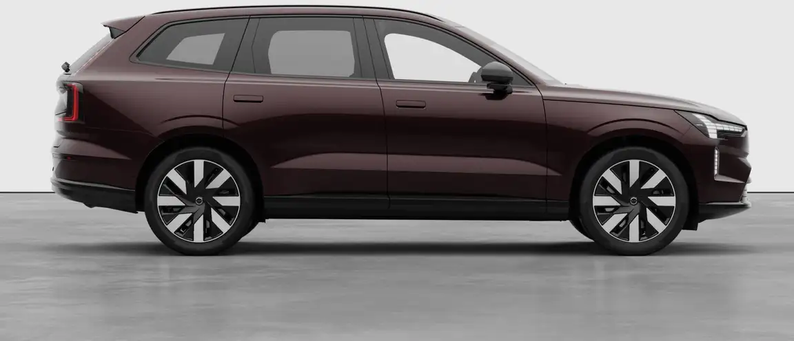 VOLVO EX90