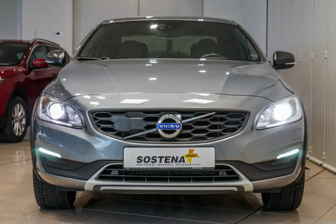 VOLVO S60 CROSS COUNTRY