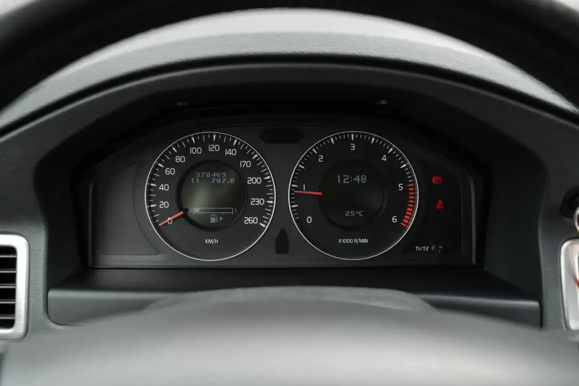 VOLVO S80
