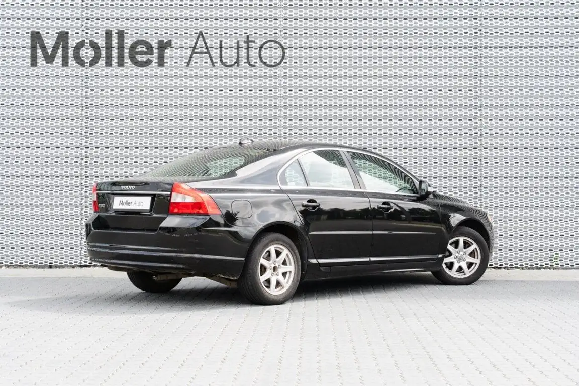 VOLVO S80