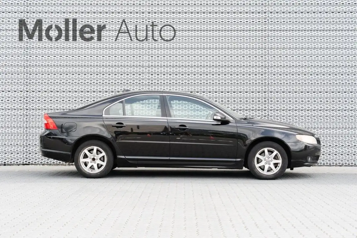 VOLVO S80