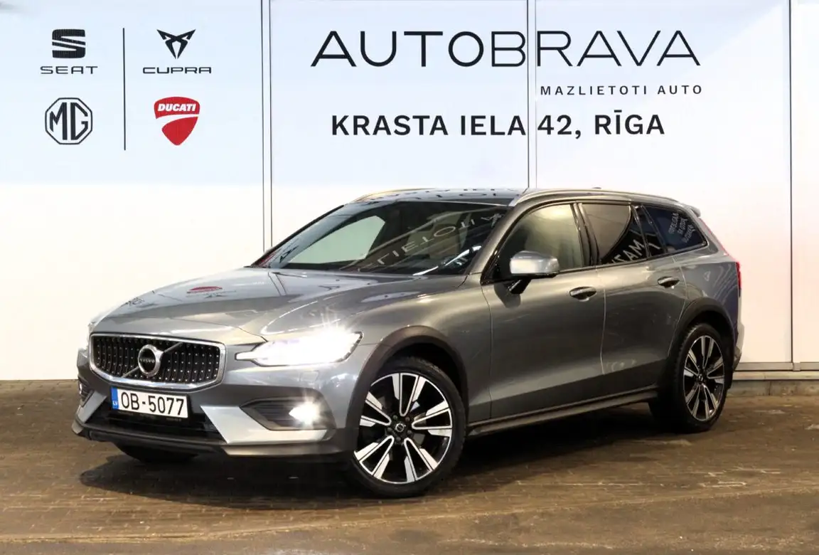 VOLVO V60