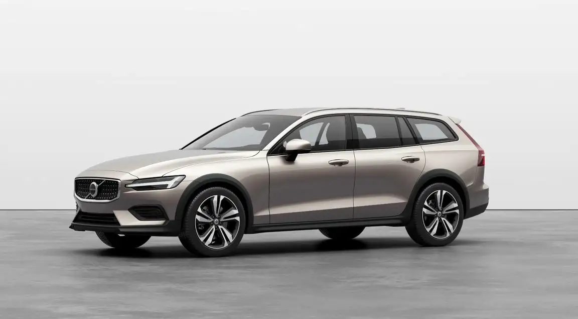 VOLVO V60 CROSS COUNTRY