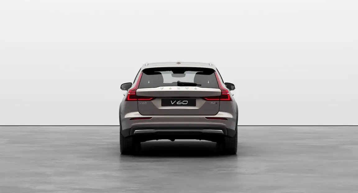 VOLVO V60 CROSS COUNTRY