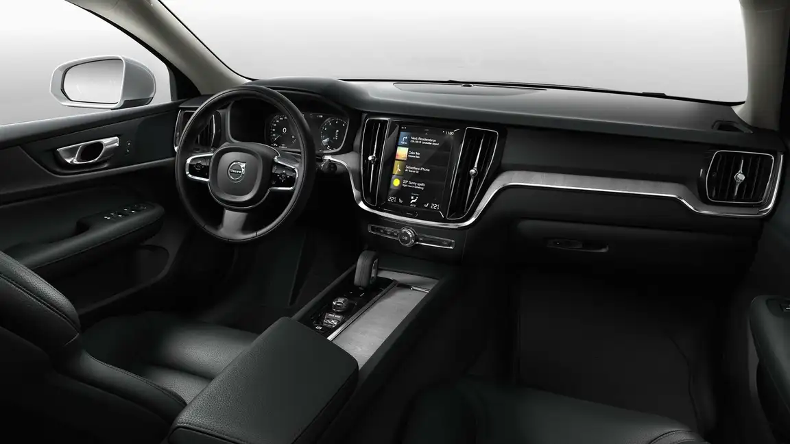 VOLVO V60 CROSS COUNTRY