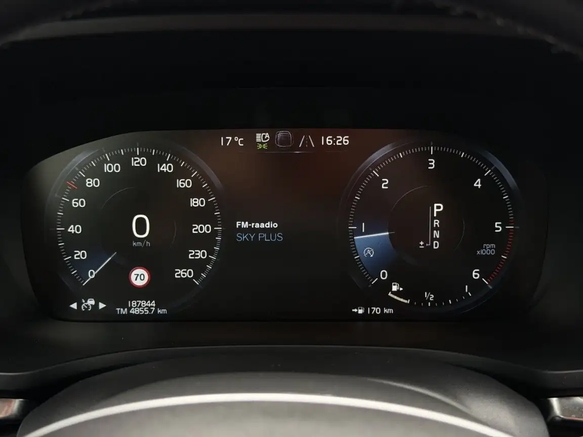 VOLVO V60