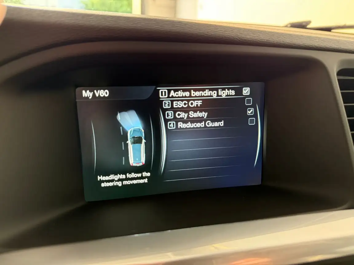 VOLVO V60