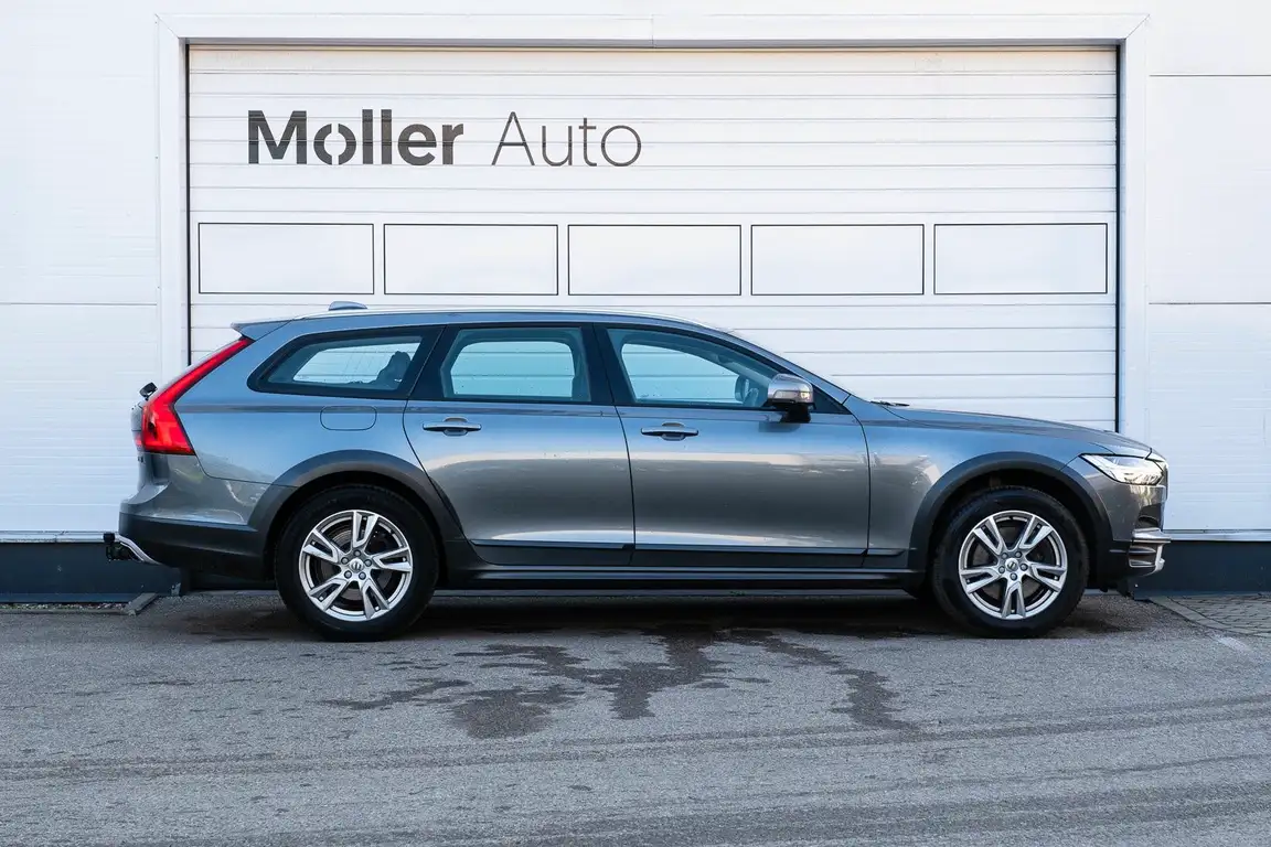 VOLVO V90 CROSS COUNTRY