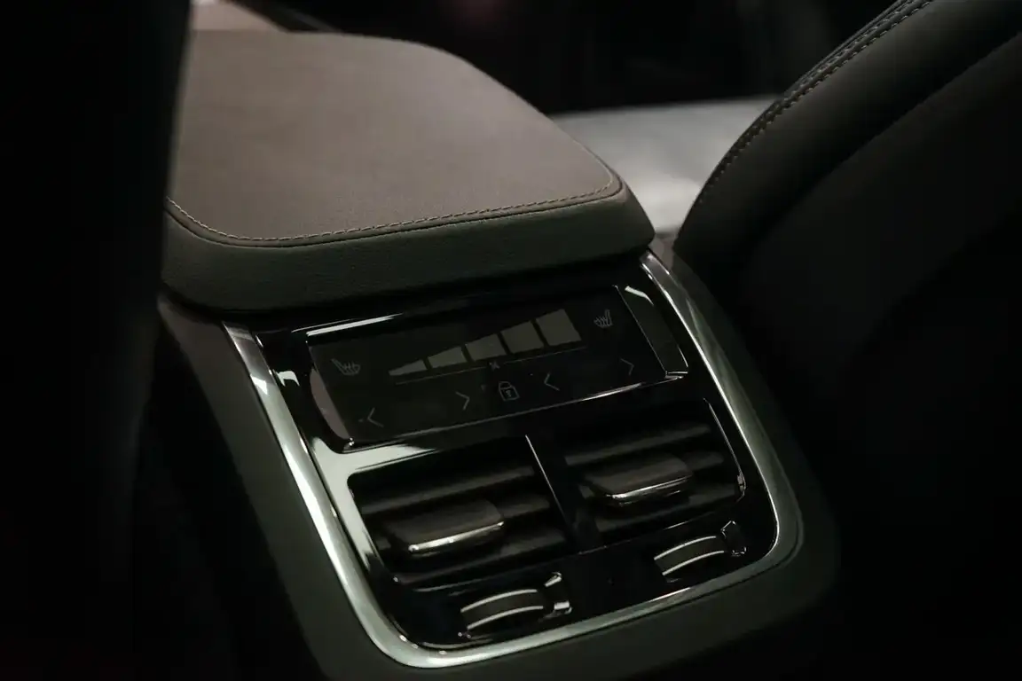 VOLVO V90 CROSS COUNTRY