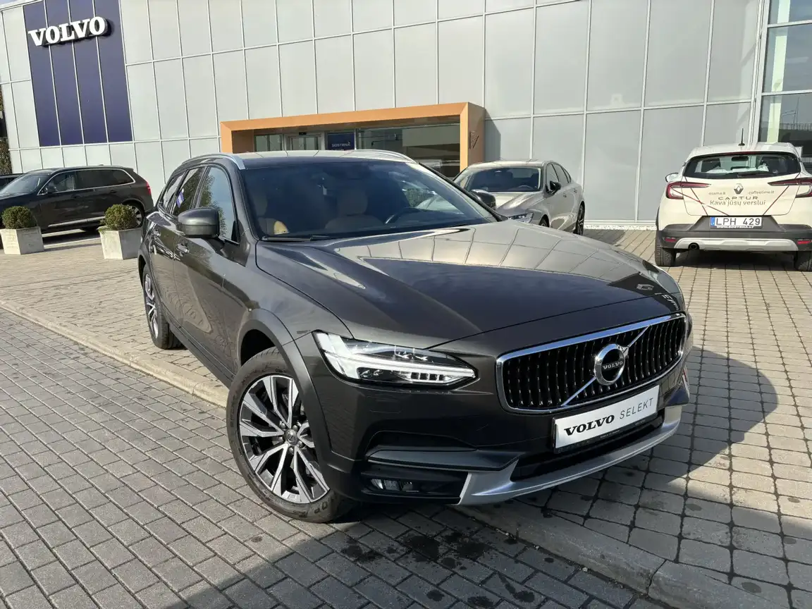 VOLVO V90 CROSS COUNTRY