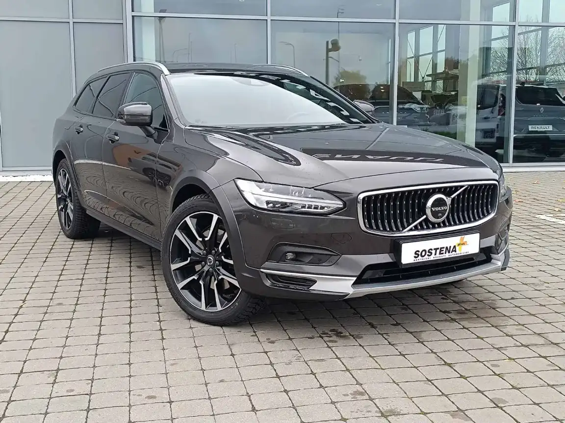 VOLVO V90 CROSS COUNTRY