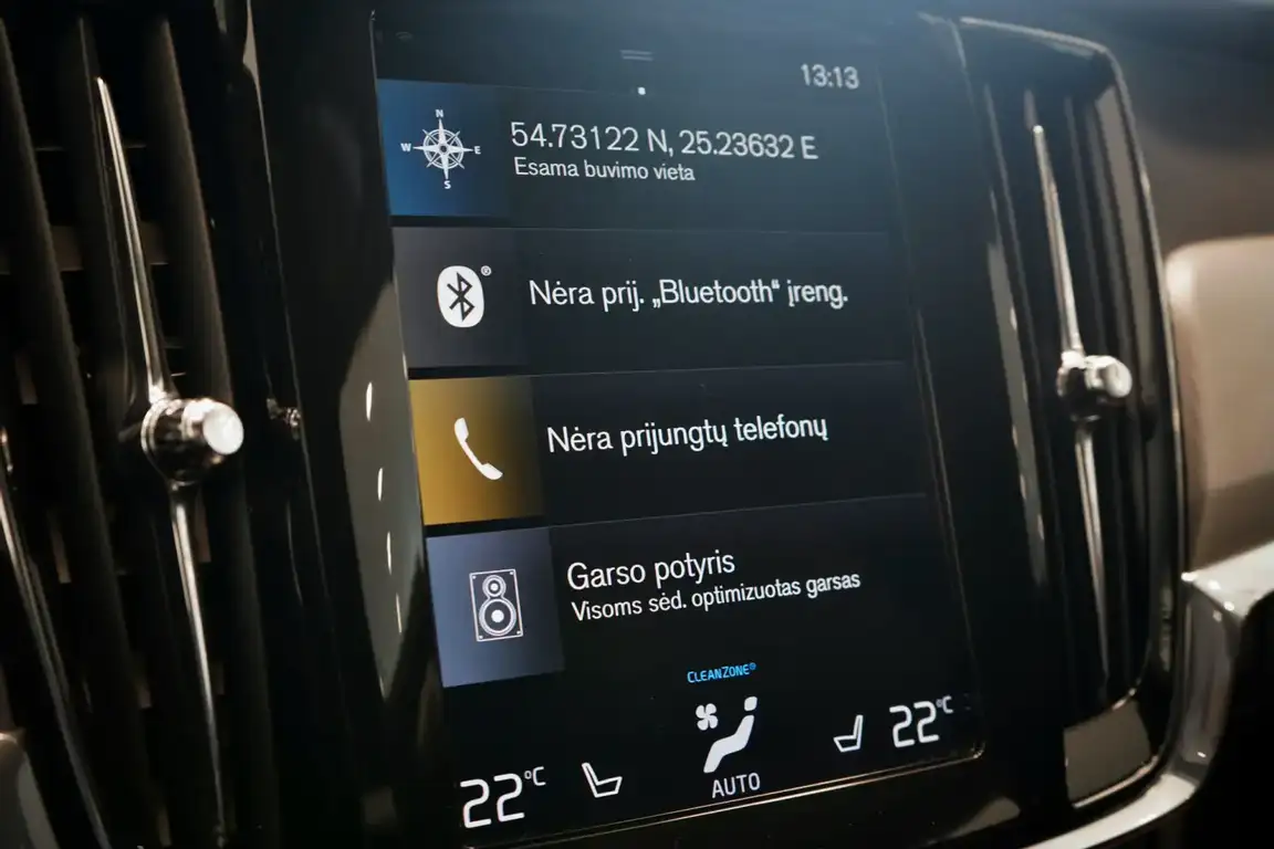 VOLVO V90 CROSS COUNTRY