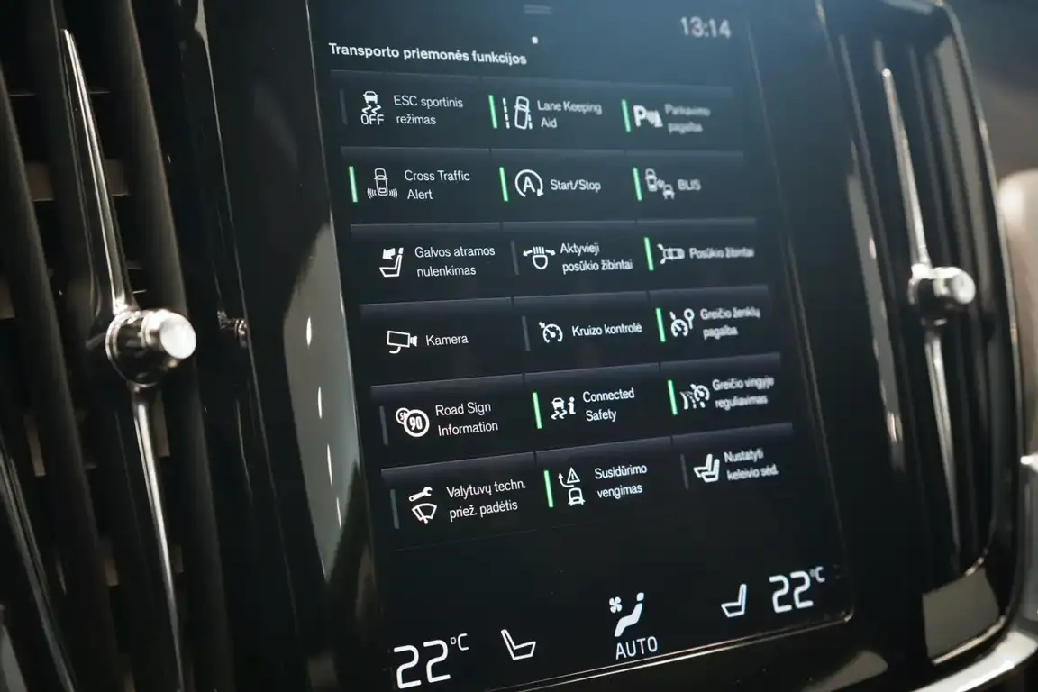 VOLVO V90 CROSS COUNTRY