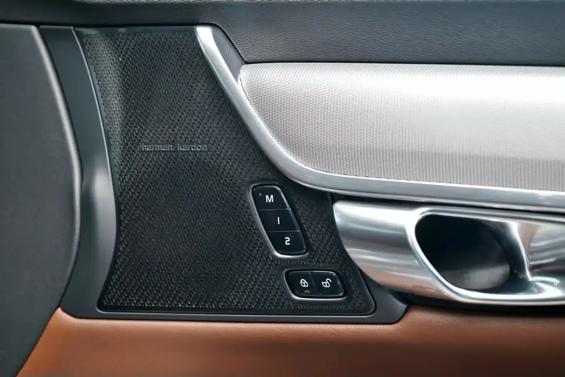VOLVO V90 CROSS COUNTRY