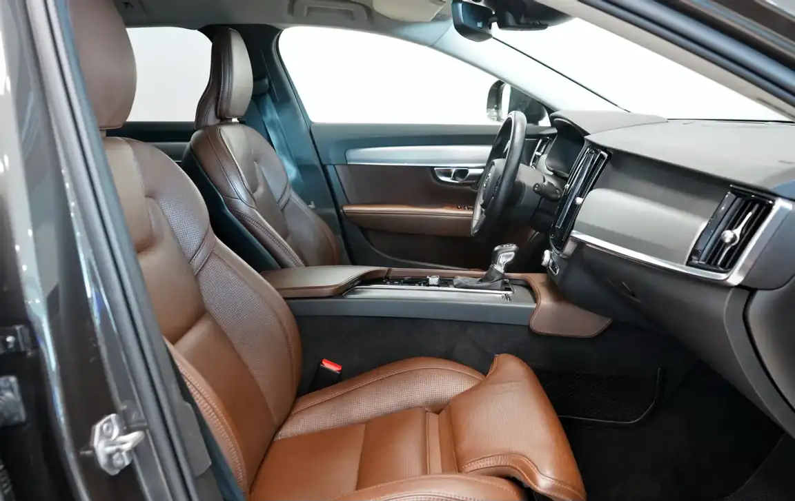 VOLVO V90 CROSS COUNTRY