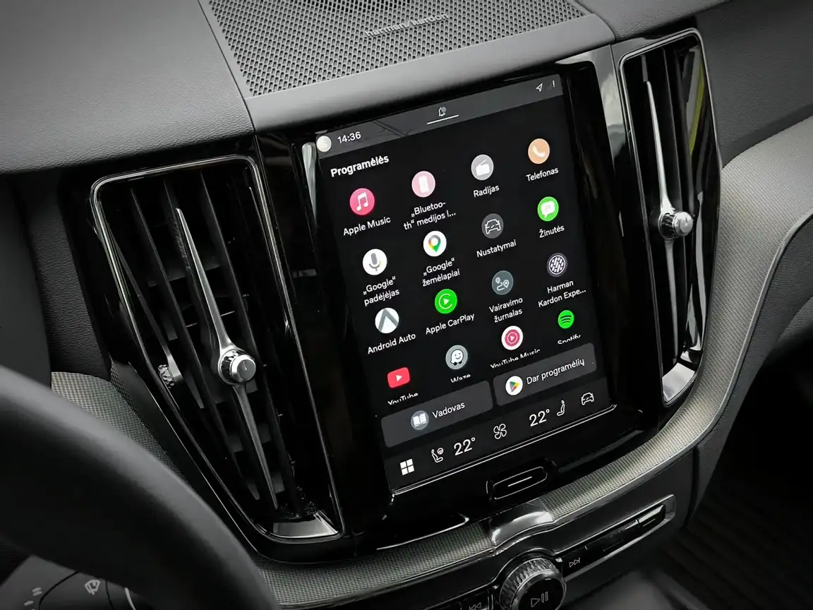 VOLVO XC60
