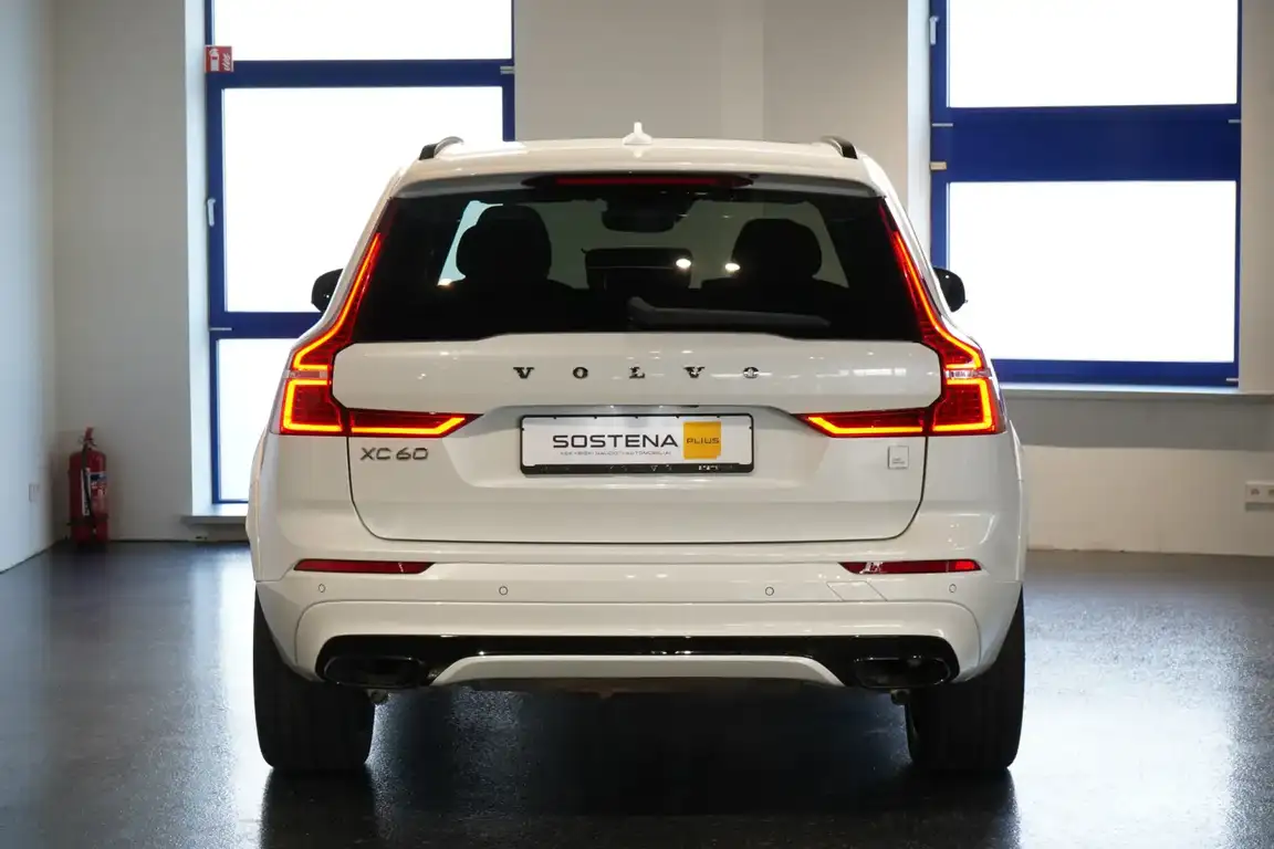 VOLVO XC60 POLESTAR