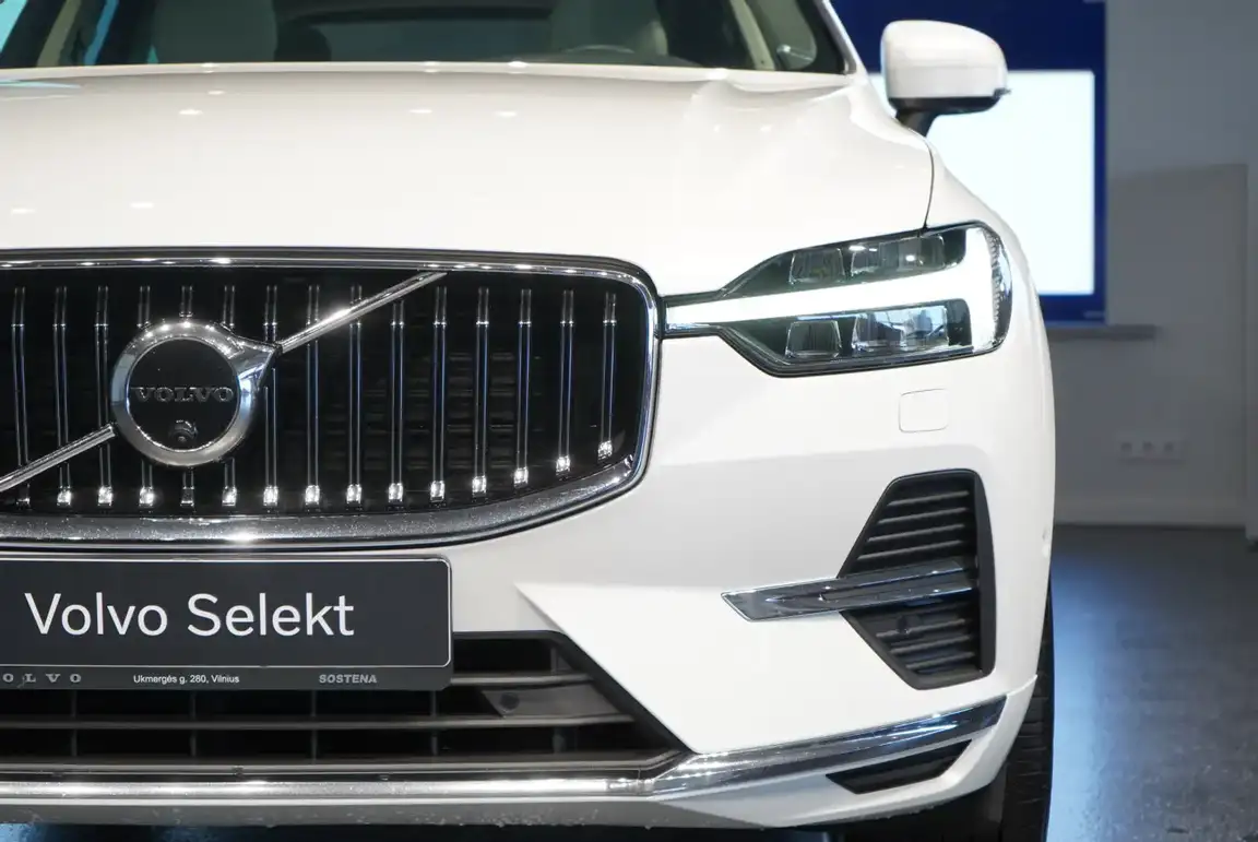 VOLVO XC60
