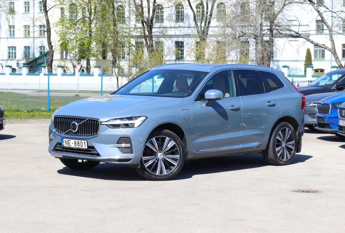 VOLVO XC60