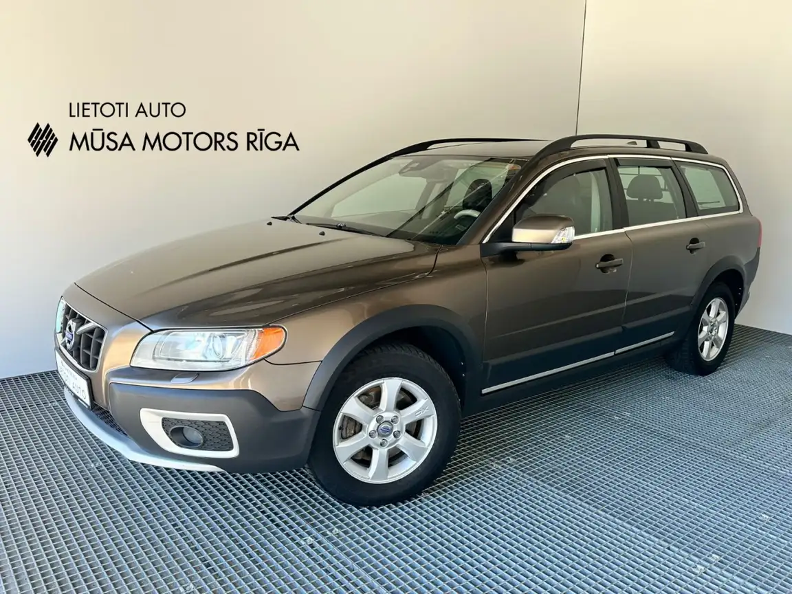 VOLVO XC70
