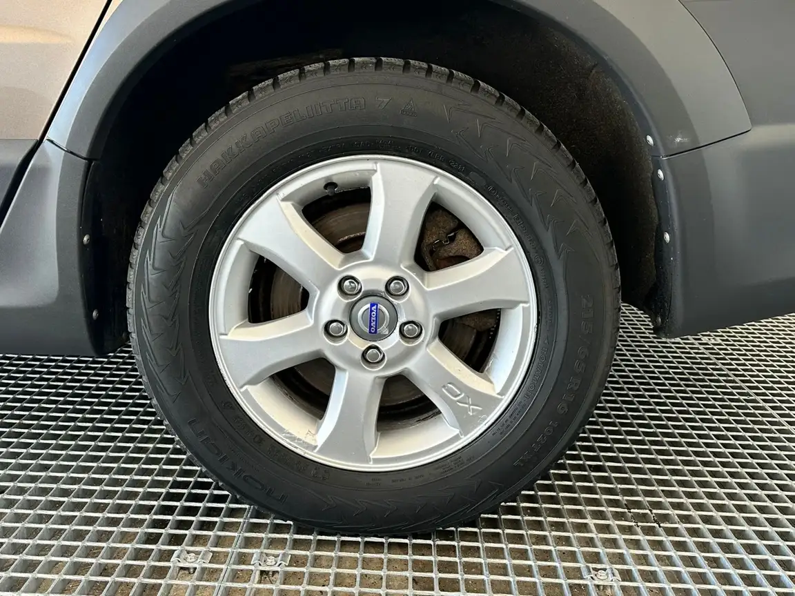 VOLVO XC70