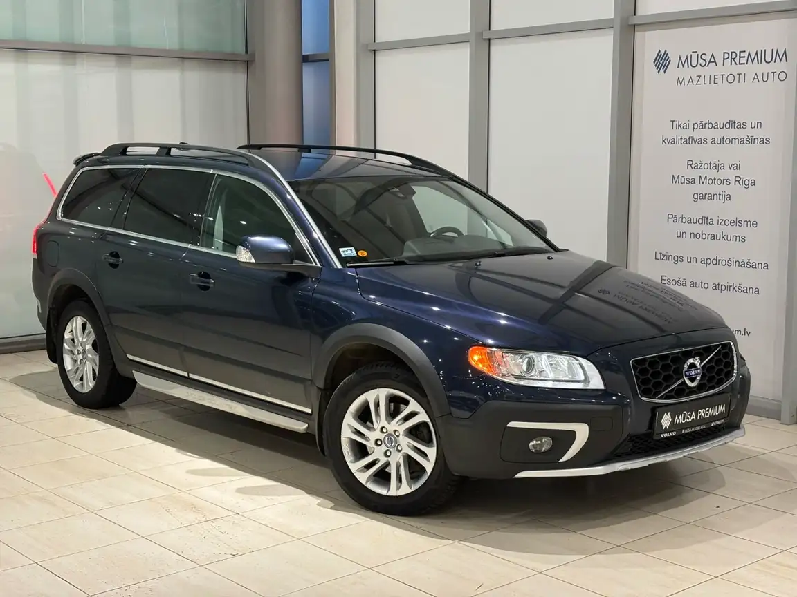 VOLVO XC70