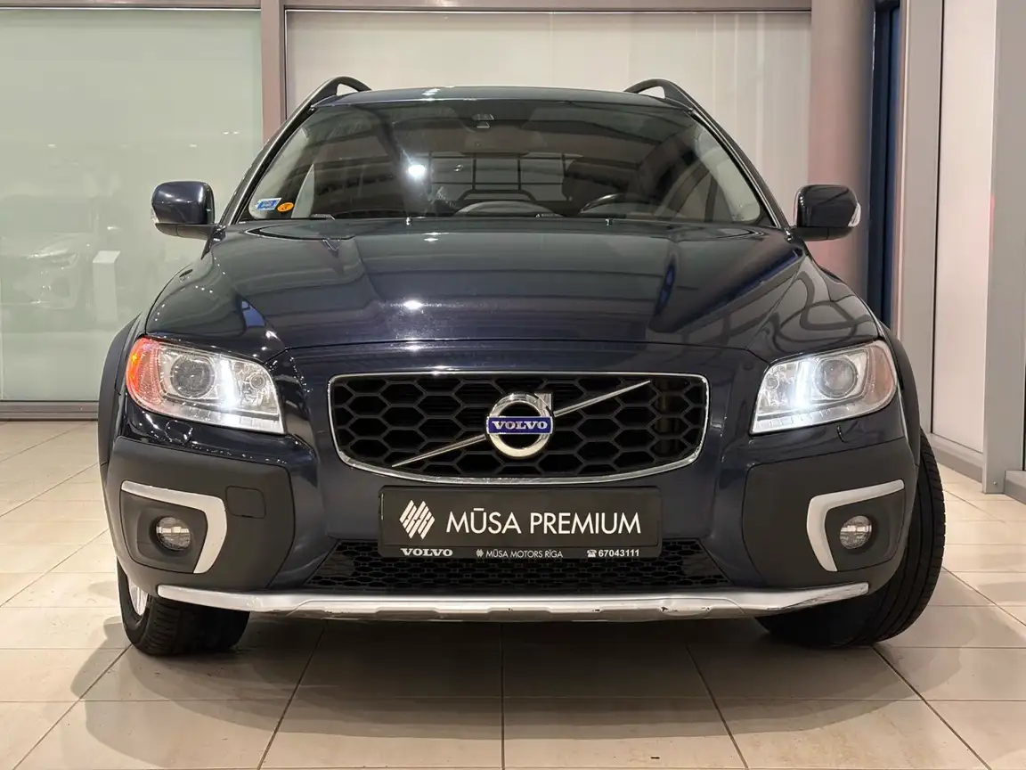 VOLVO XC70