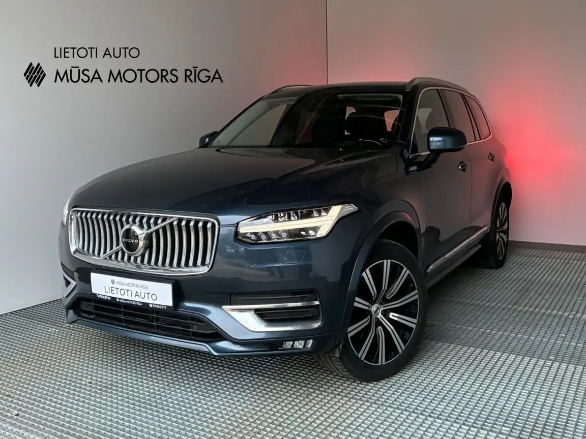 VOLVO XC90