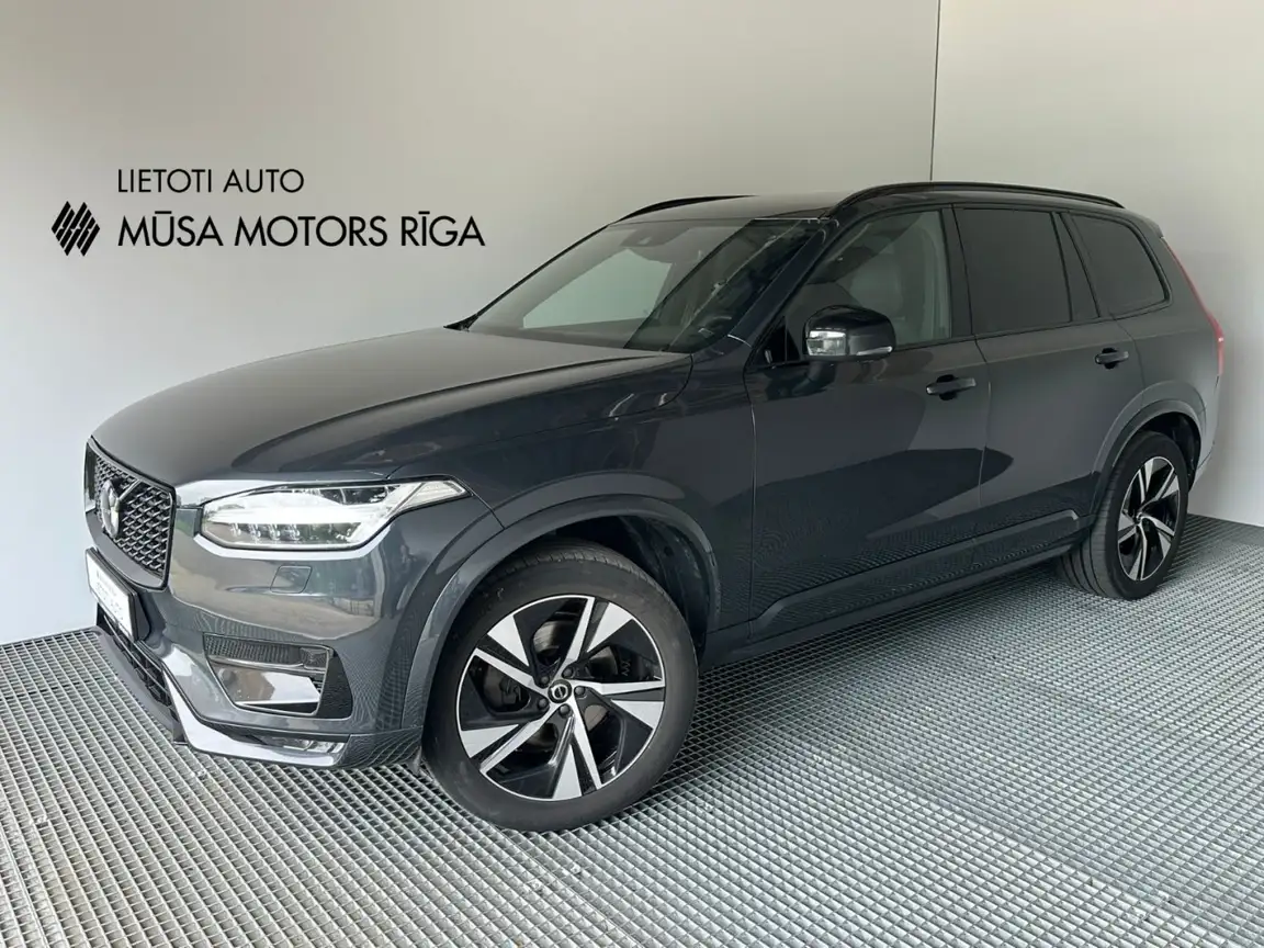 VOLVO XC90