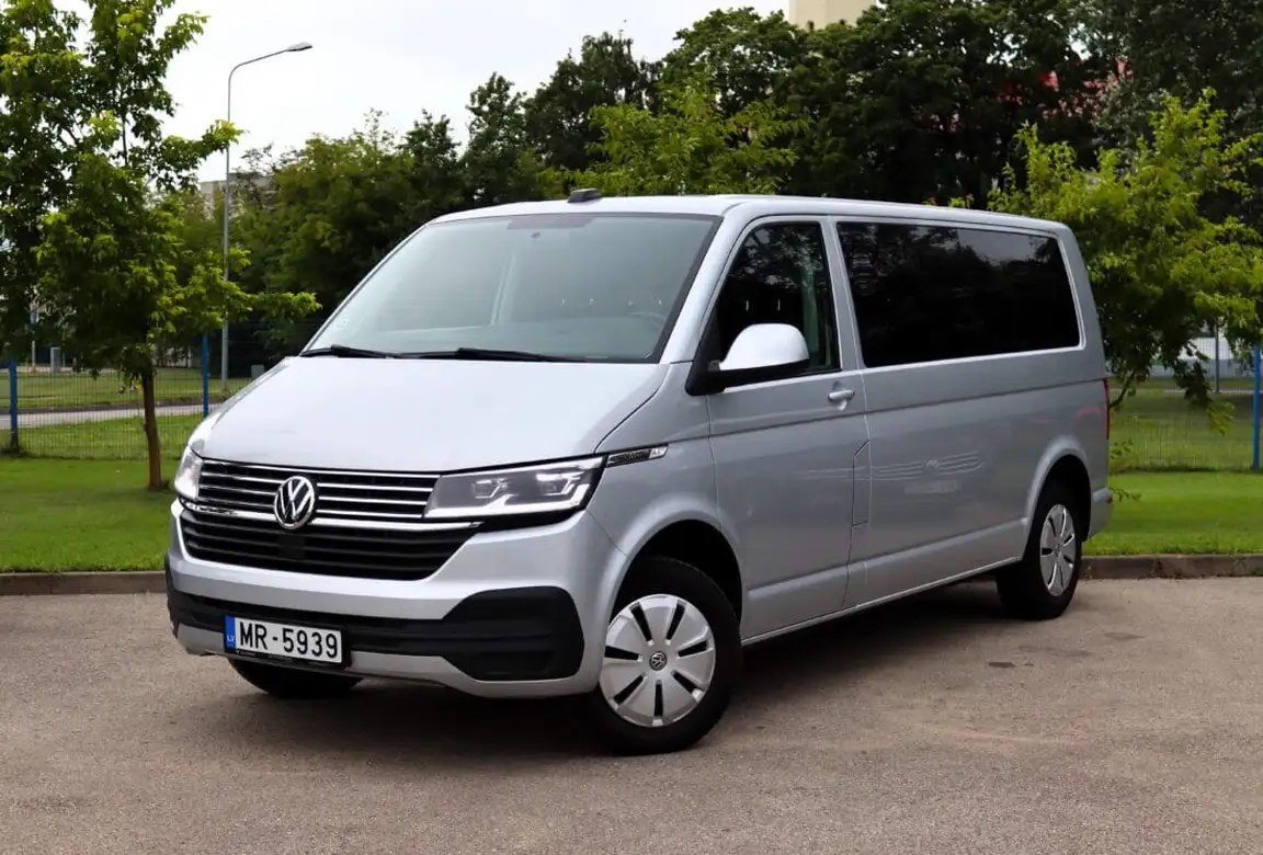 VOLKSWAGEN CARAVELLE