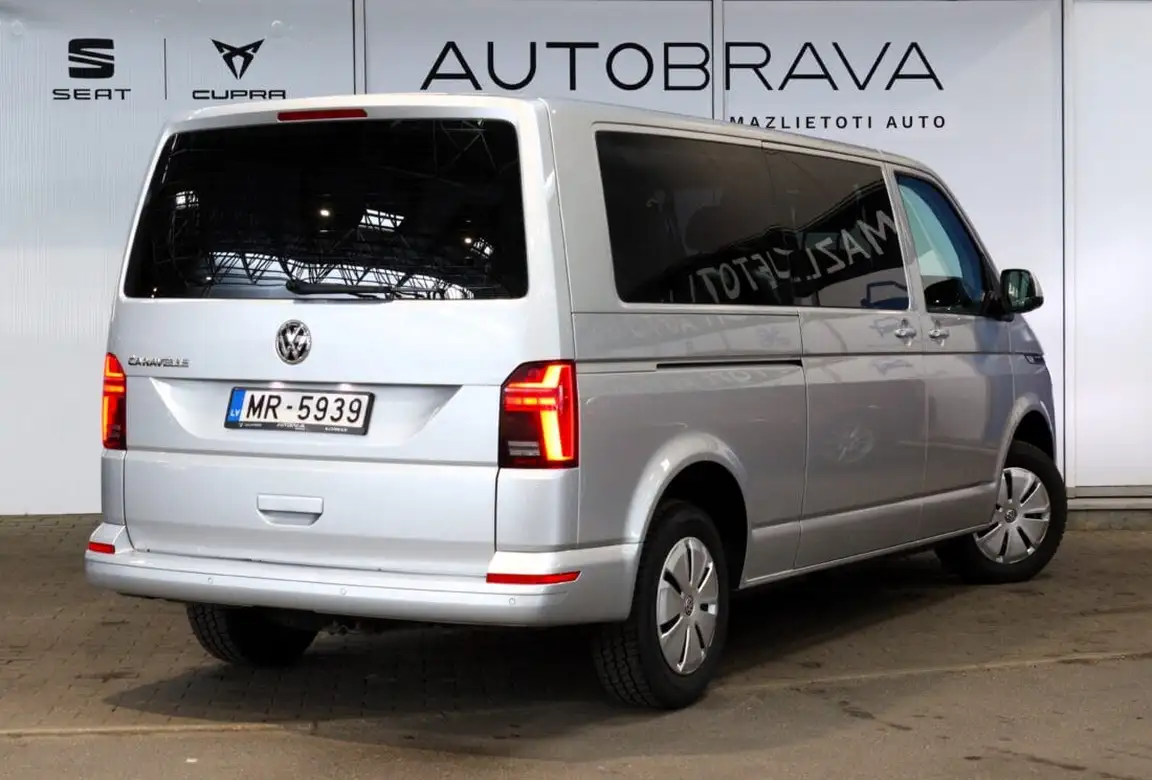 VOLKSWAGEN CARAVELLE