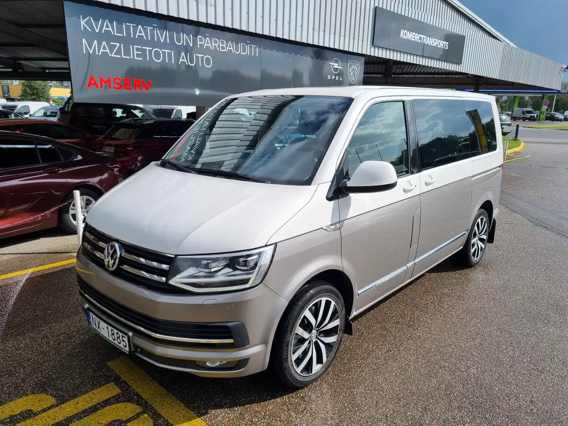 VOLKSWAGEN MULTIVAN