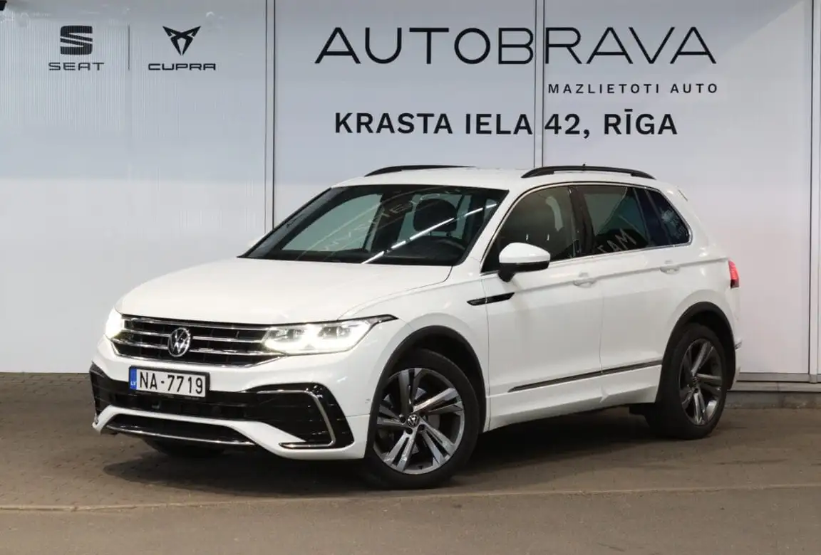 VOLKSWAGEN TIGUAN