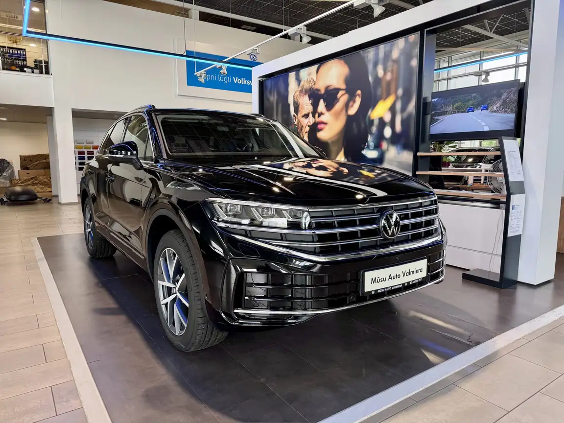 VOLKSWAGEN TOUAREG