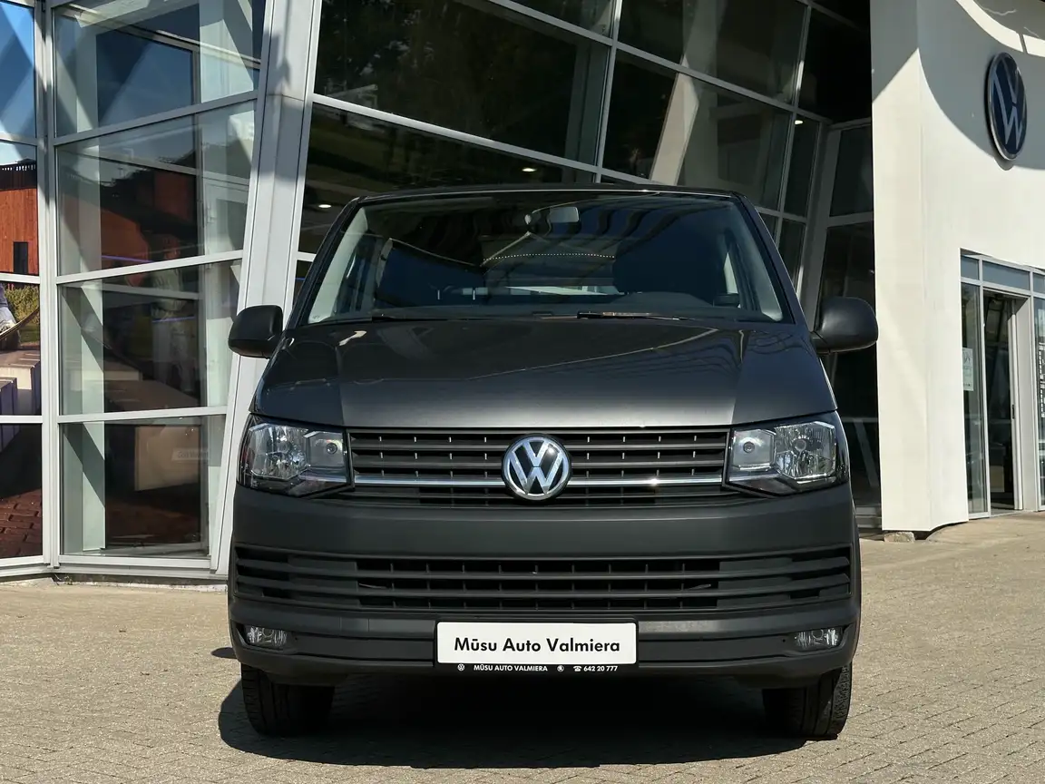 VOLKSWAGEN TRANSPORTER