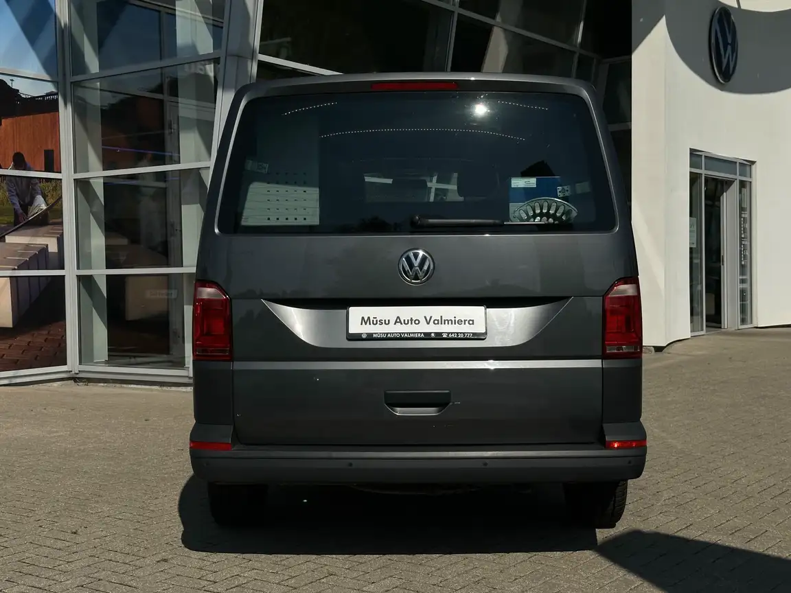 VOLKSWAGEN TRANSPORTER