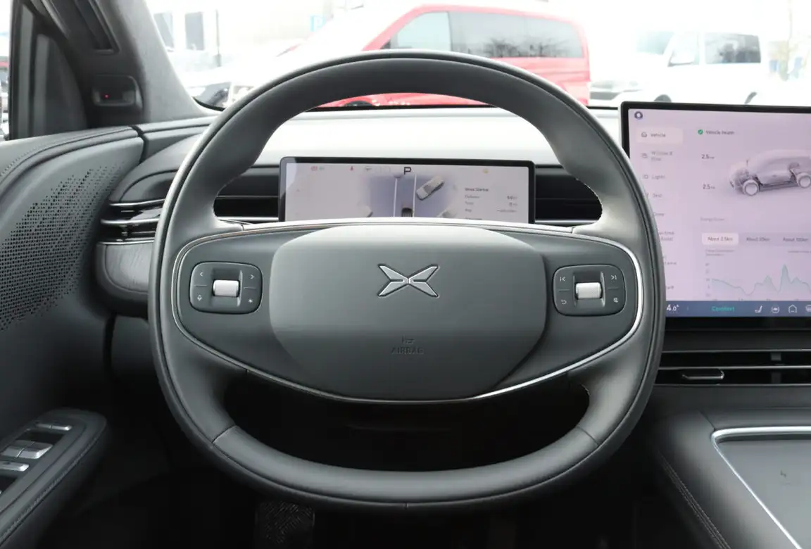 XPENG G6